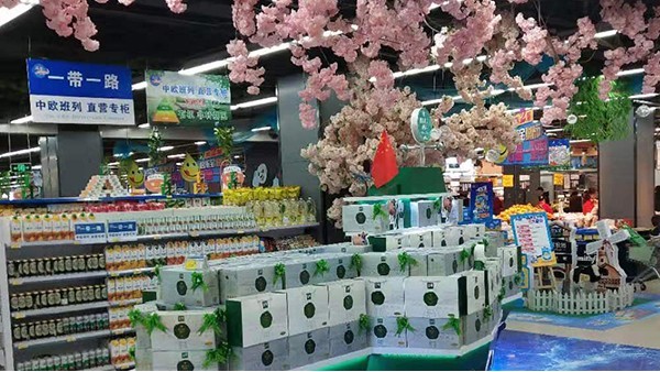 时尚美陈设计要与商场定位相符